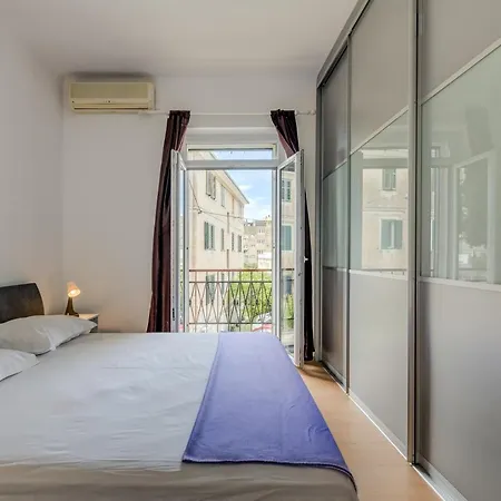 Apartment Morana Split
